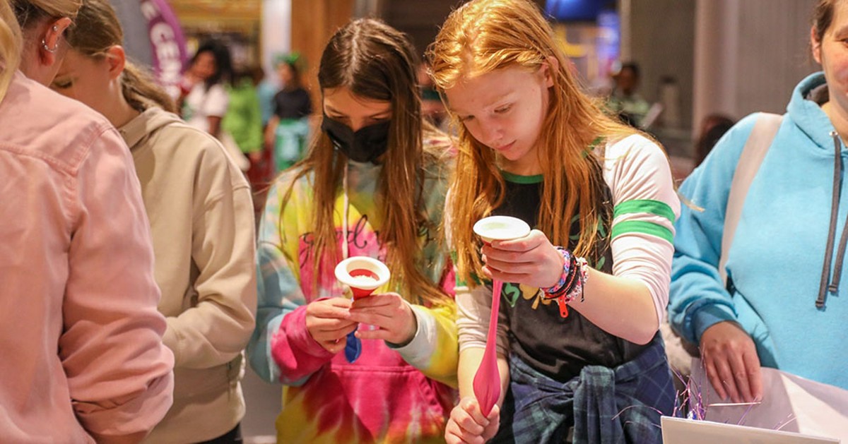 Young students experimenting at Kentucky Science Center.