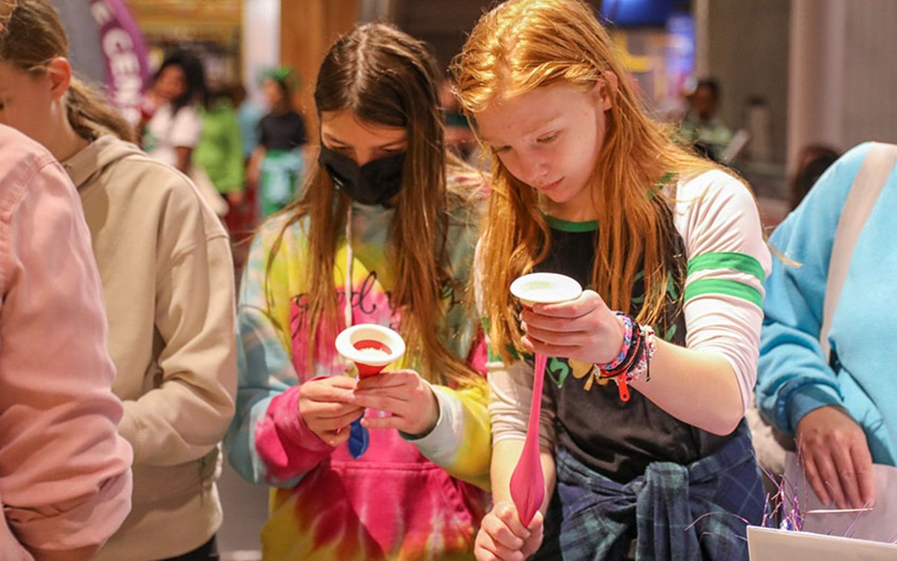 Young students experimenting at Kentucky Science Center.