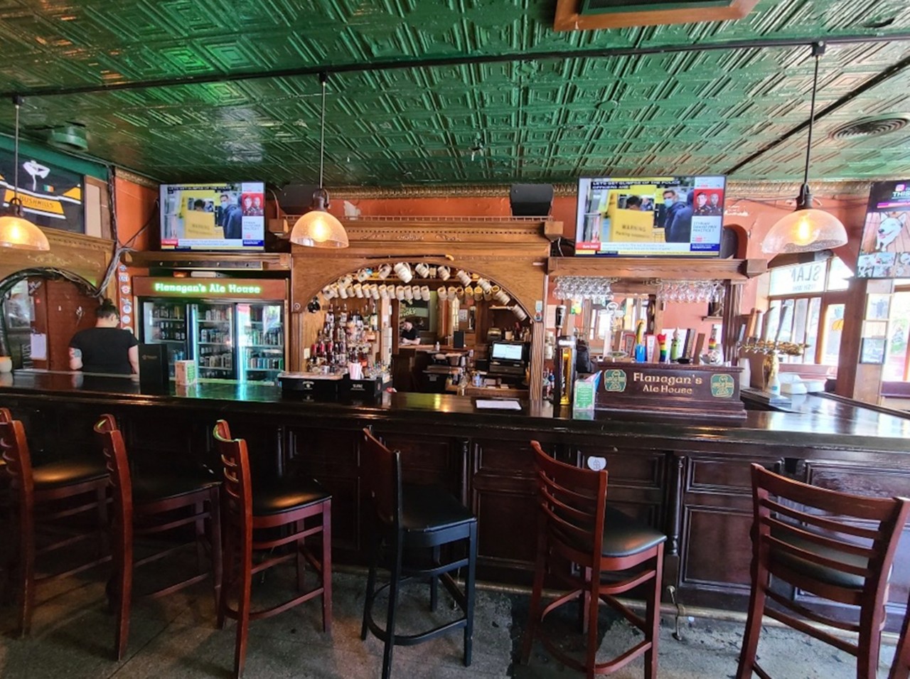  Flanagan's Ale House 
934 Baxter Ave. 
In LEO&#146;s 2022 Readers&#146; Choice Awards, this bar took home third place in &#147;Best Patio for Pets.&#148; If you&#146;d rather stay inside, they&#146;ve got weekly trivia nights and TVs for game day.