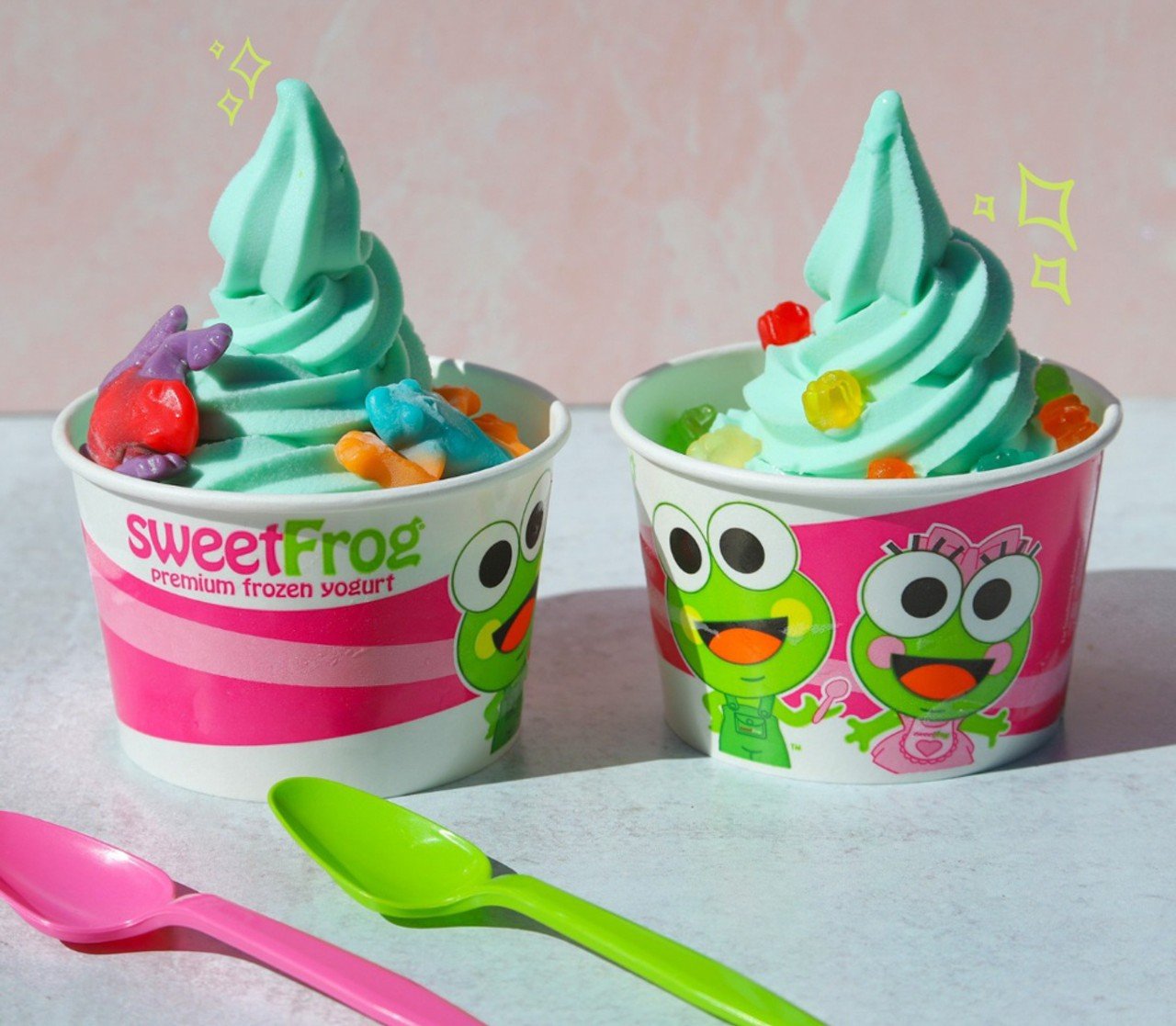  sweetFrog Premium Frozen Yogurt 
Nearest location to Louisville: Cincinnati
Frozen yogurt! Little chibi frog mascots! Pink and green everywhere! It&#146;s all just so cute!
Photo via facebook.com/sweetfrogfroyo