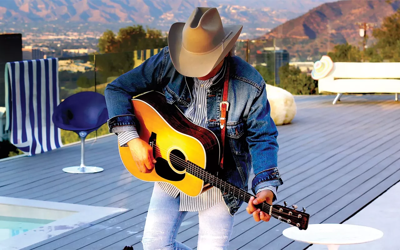 Image: Dwight Yoakam