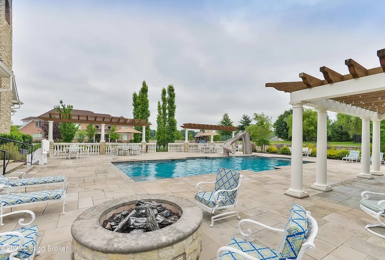 Ex-UofL Coach Chris Mack Is Selling His Prospect Mansion For $3.9 Million [PHOTOS]