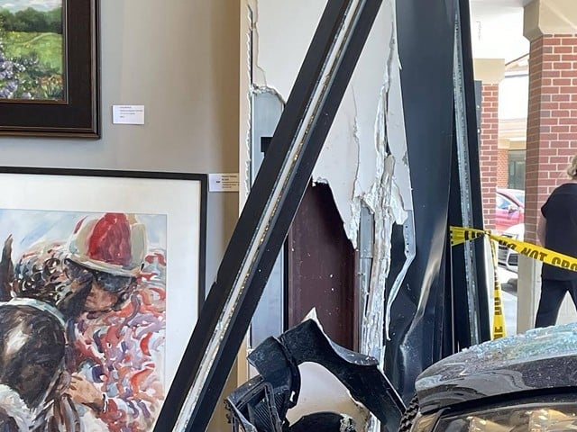 Kentucky Fine Art Gallery Stays Open After Car Crash