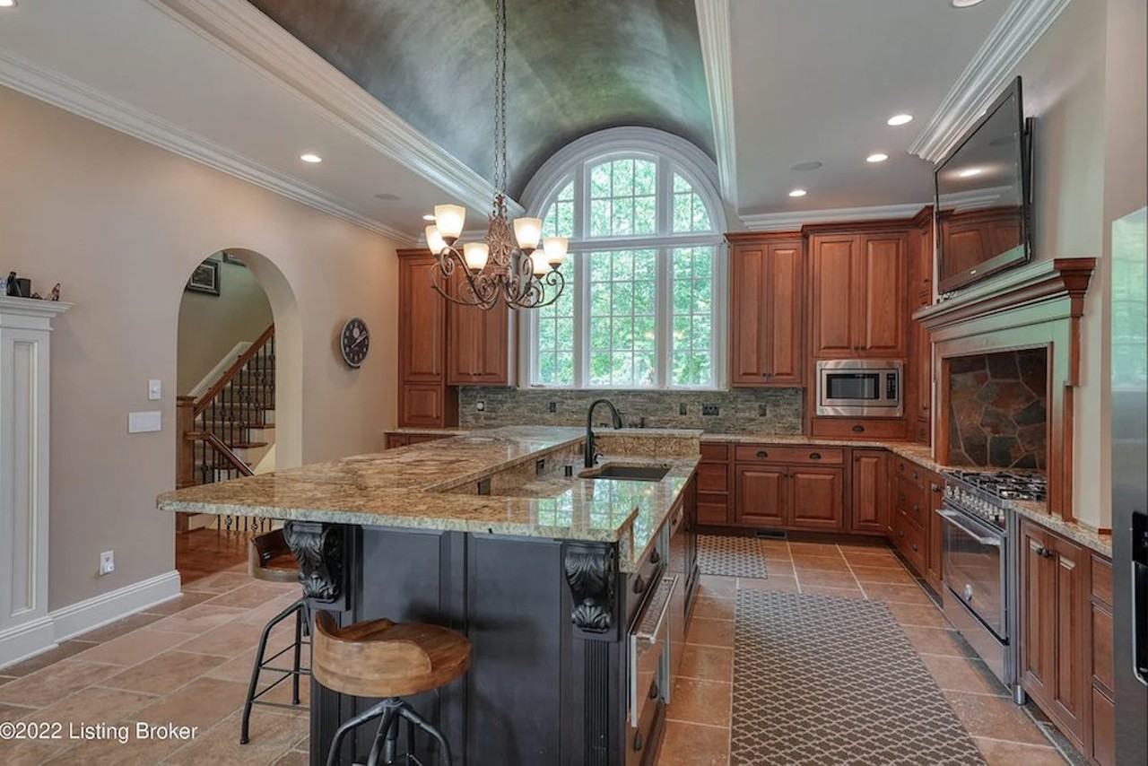 PHOTOS: This Glenview Estate Has A Tunnel Connecting The Home To The Pool House