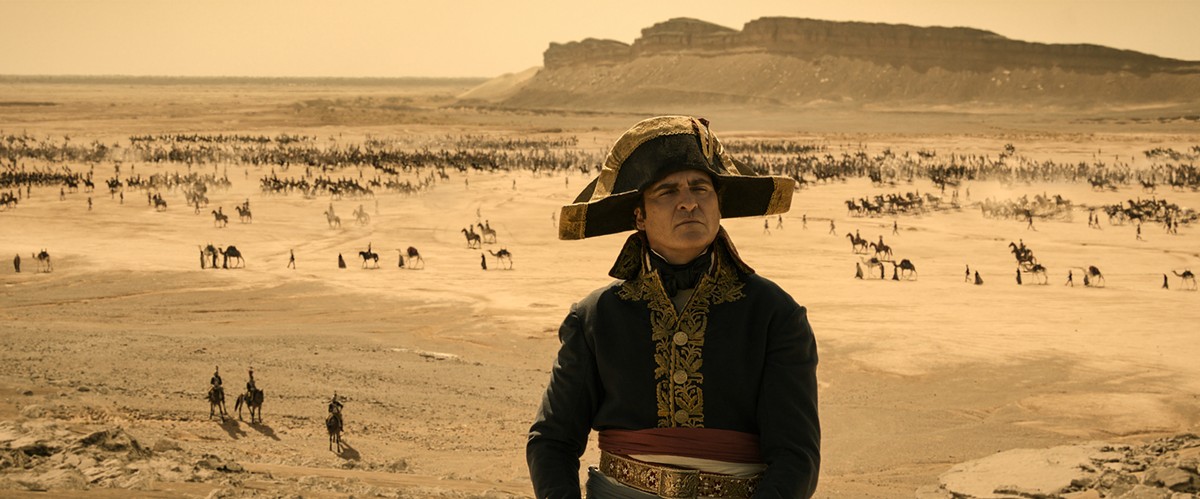 Joaquin Phoenix plays Napoleon like a gamer always on the edge of rage quitting.