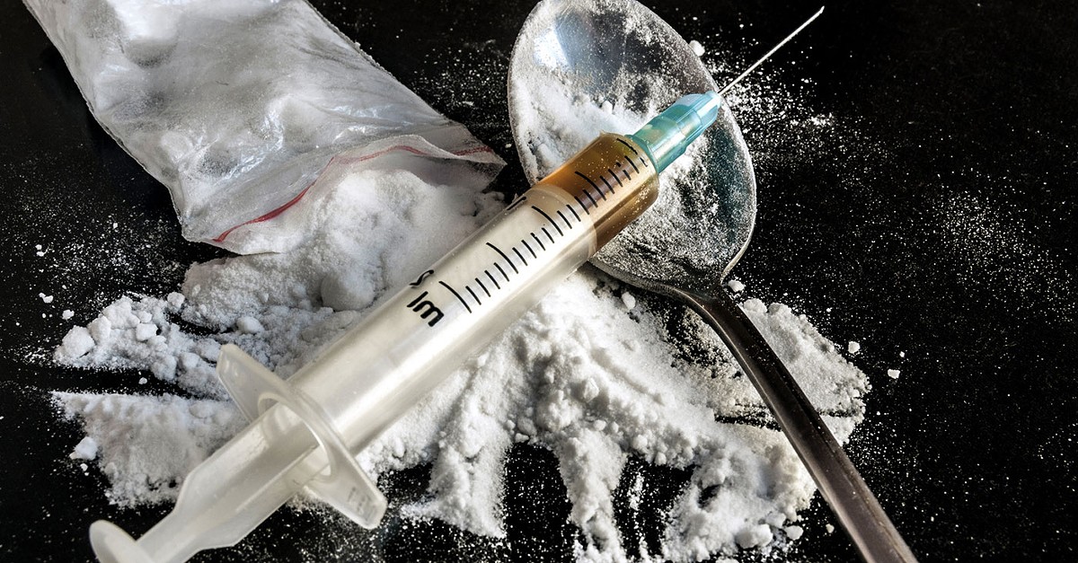 Summer of heroin: Chinese labs ?pump out death