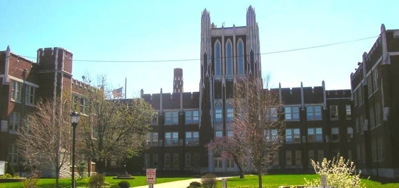 6. Here’s What The FBI Said About The Spike In School Threats In Kentucky
Kentucky schools have experienced a concerning rise in threats this month, with at least five students facing felony charges for hoax threats. The FBI's Louisville office has remained actively involved, working alongside Kentucky police to investigate and address potential threats. "Hoax threats are not a joke and can have devastating consequences," the agency said in a statement.