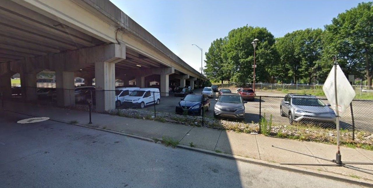  Under the I-65 overpass downtown
Why on earth someone would choose to park their car here instead of, I dunno, a more visible place is beyond us.
Photo via Google Street View