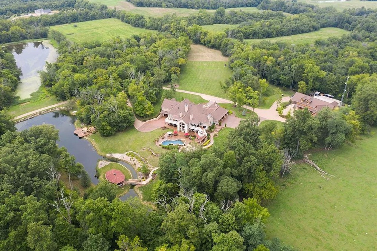 This $4.7 Million Simpsonville Home Has A Sauna, Indoor Basketball Gym, Fishing Pond And More [PHOTOS]