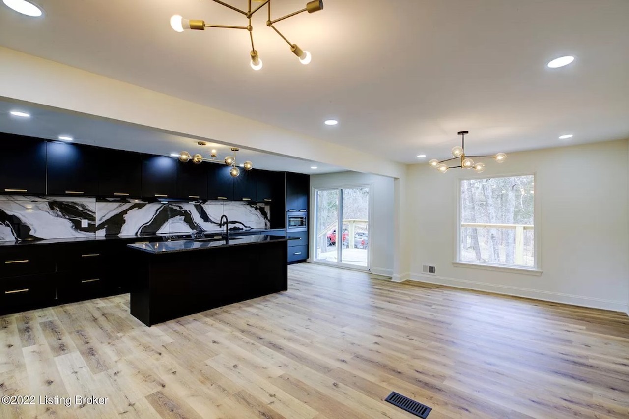 This All-Black A-Frame On Louisville&#146;s Outskirts Mixes Modern With Rustic [PHOTOS]