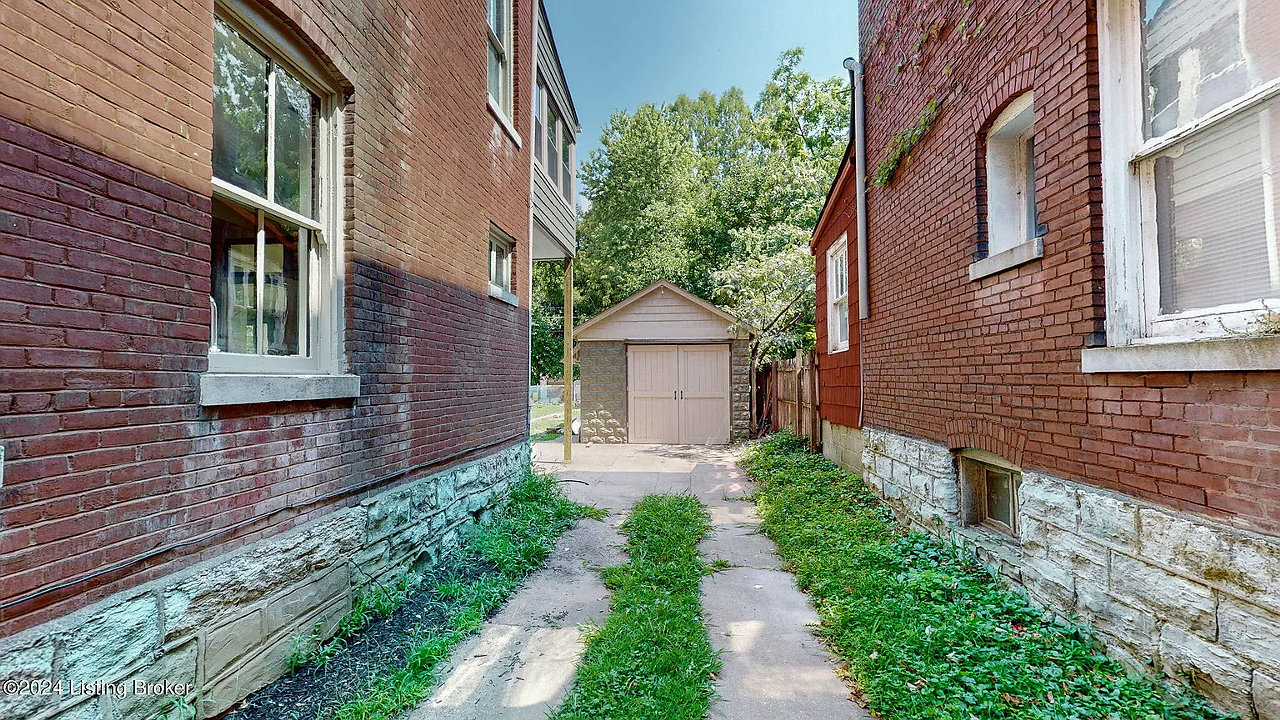 This Meticulously Renovated Victorian In Old Louisville Is Packed With Charm And Style