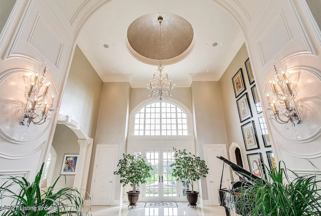 This Palatial Oldham County Home For Sale Has A Tub Built Into The Floor [PHOTOS]