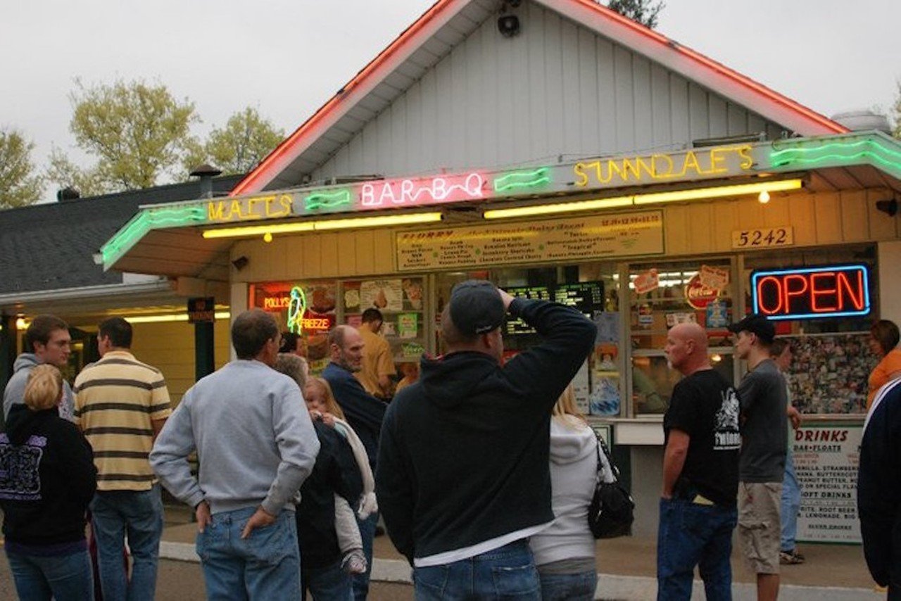 Polly&#146;s Freeze
5242 State Road 62, Georgetown, Indiana
Polly&#146;s Freeze, an old-fashioned ice cream stand, has been drawing crowds with its delicious treats and iconic neon parrot sign for 70 years. Add a corn dog or hamburger to your order and you&#146;ve got the perfect summer evening.
Photo via Polly&#146;s Freeze